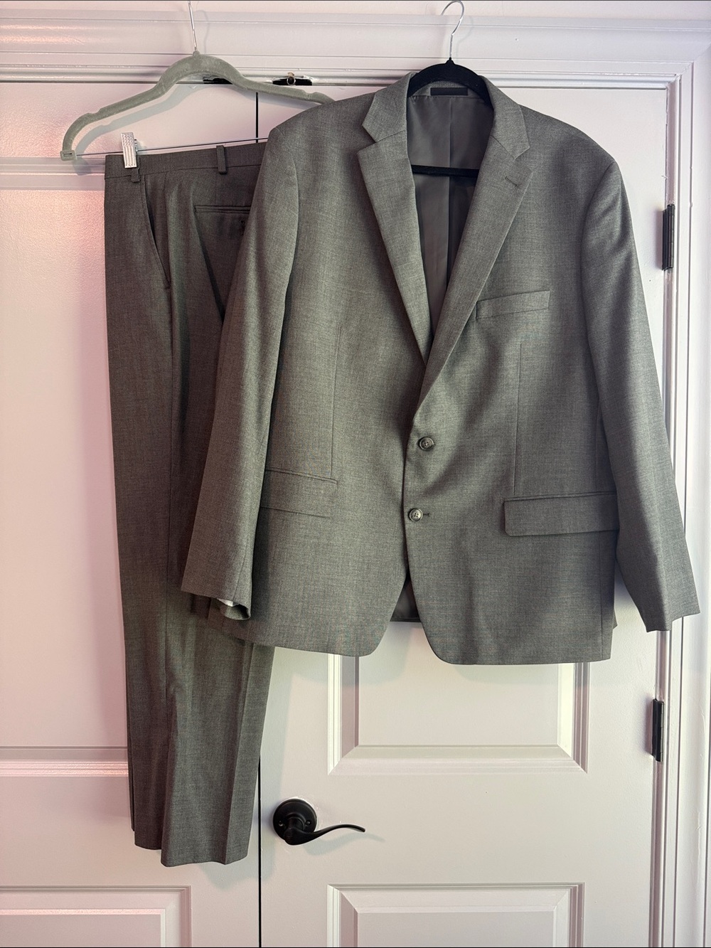 Perry Ellis Men's Gray Two-Piece Suit